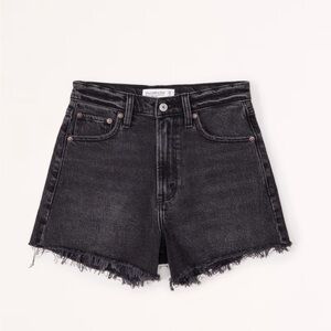 Abercrombie 90s Relaxed Cutoff Short High Rise